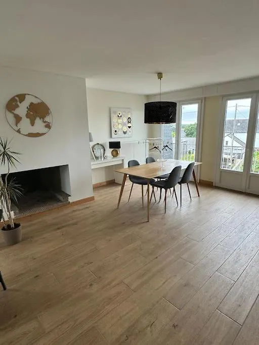 Joli Appartement Saint-Martin-des-Champs  Saint-Martin-des-Champs (Finistere)
