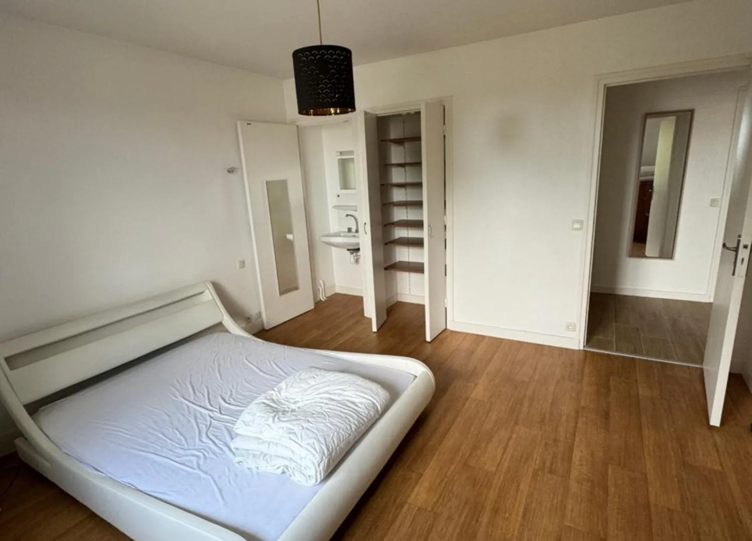 Joli Appartement Saint-Martin-des-Champs  Lägenhet Saint-Martin-des-Champs (Finistere)